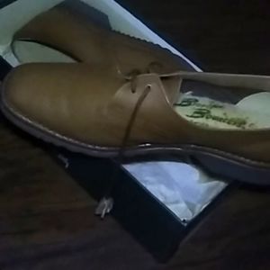 Brevitt Bouncers Women's size 8.5  shoes